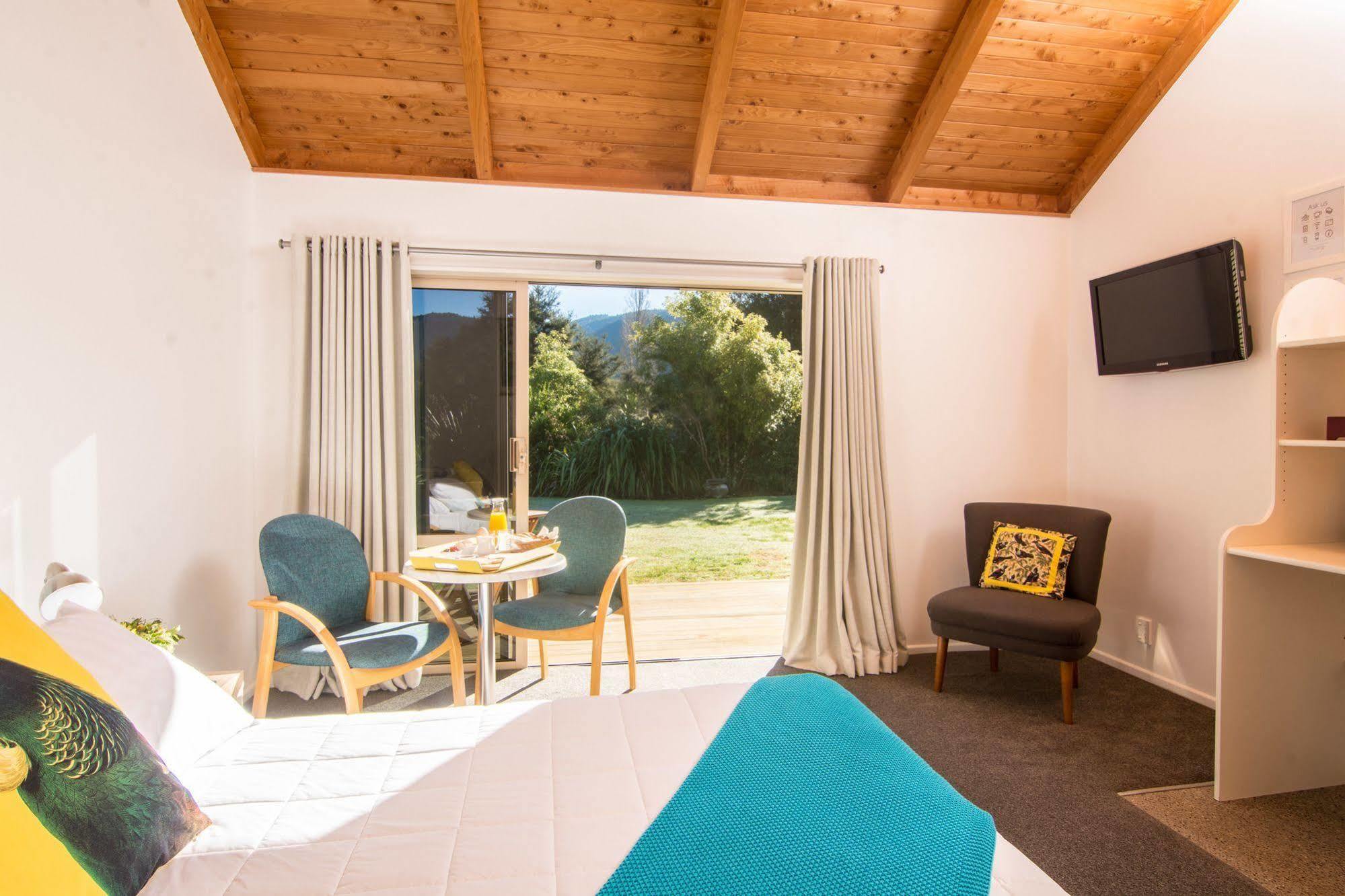 Abel Tasman Lodge Marahau Esterno foto