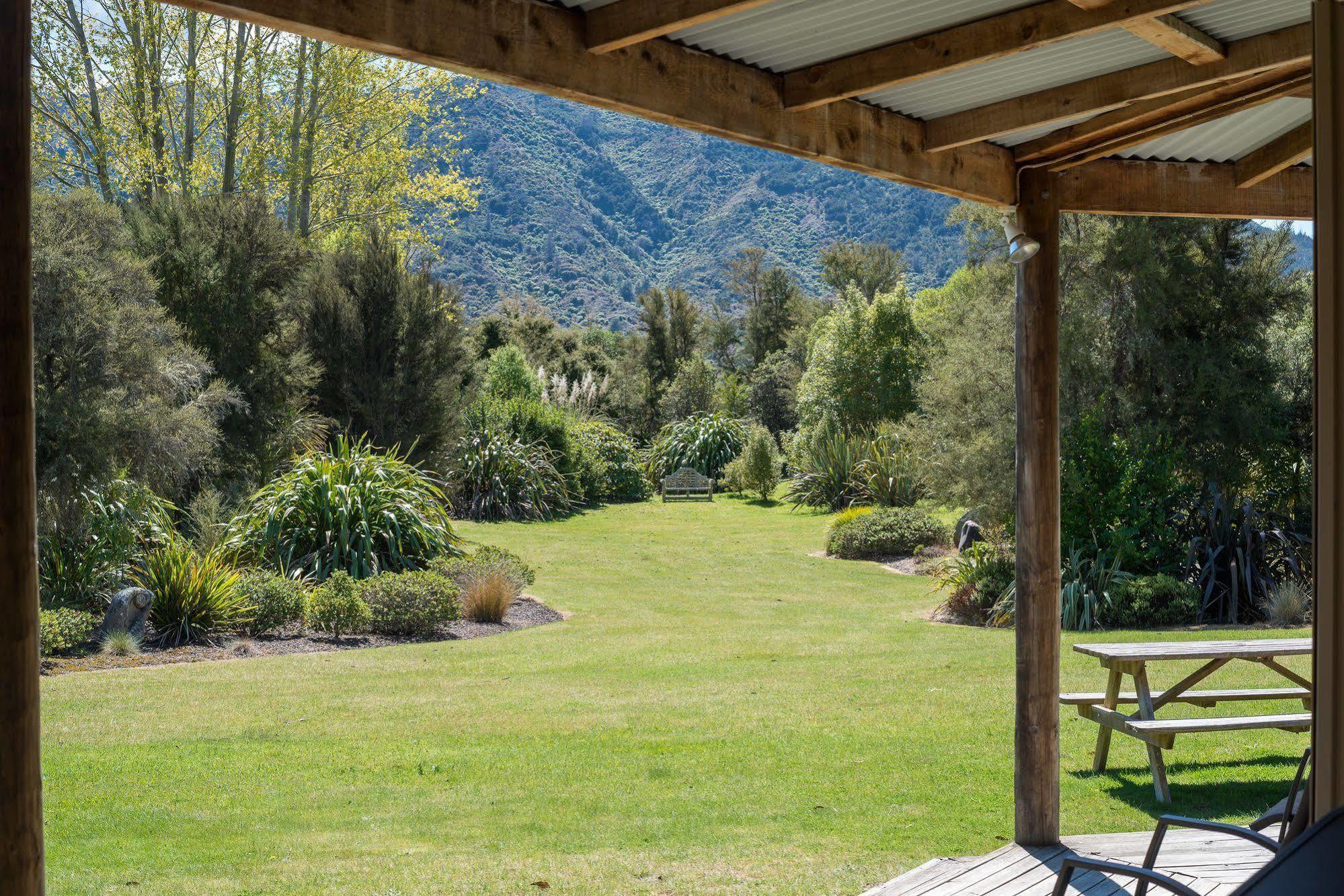 Abel Tasman Lodge Marahau Esterno foto